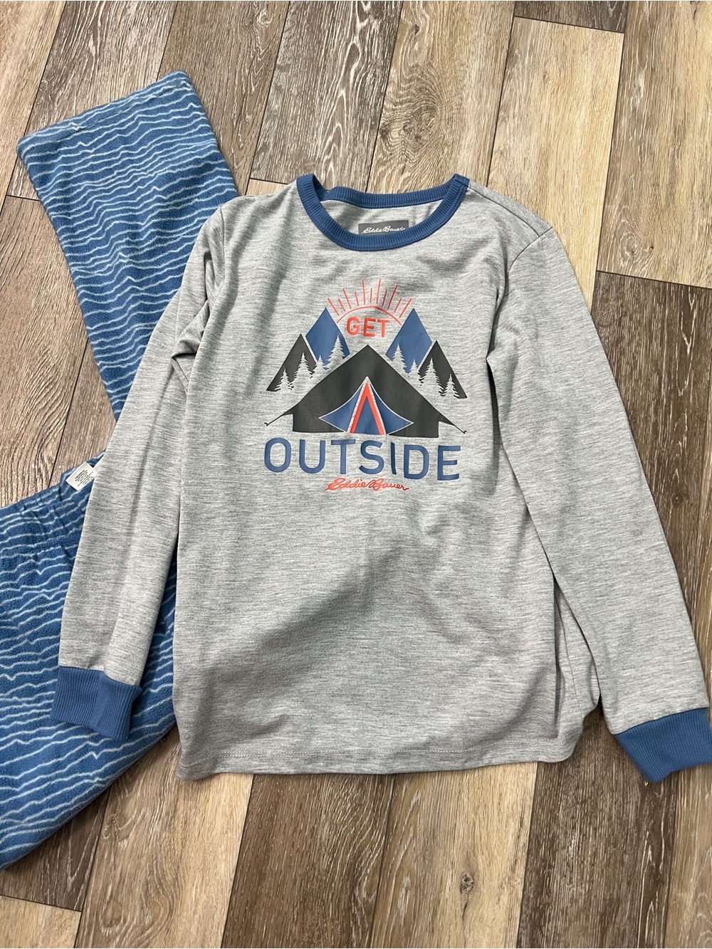 Eddie Bauer boy long sleeve fleece pajamas